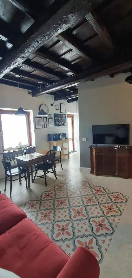 Apartment Ferienwohnung La Dimora Del Borgo Fiumicino